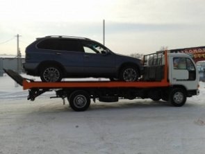 Эвакуация джипа bmw x5