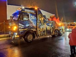 Фото эвакуатора грузовиков