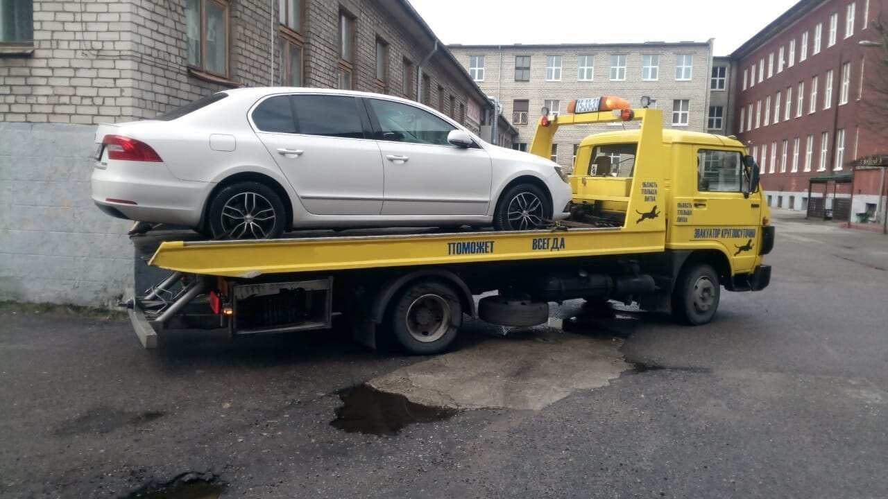 Фото эвакуации авто в Пионерском