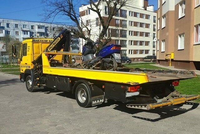 фото эвакуатор мотоцикла в калининграде